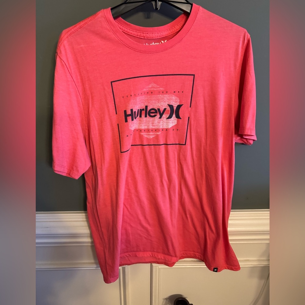 Hurley T-shirt
